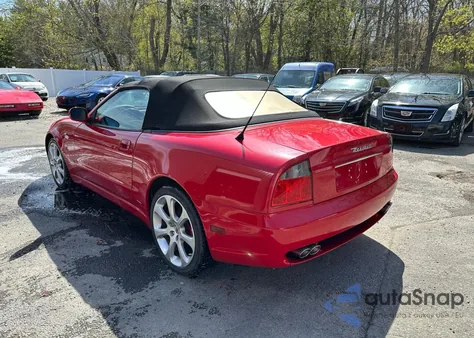 2002 Maserati Spyder Cambiocorsa z USA, uszkodzony, nr VIN ZAMBB18A820005905